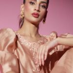 Samana-Zainab-Fashion-Designer